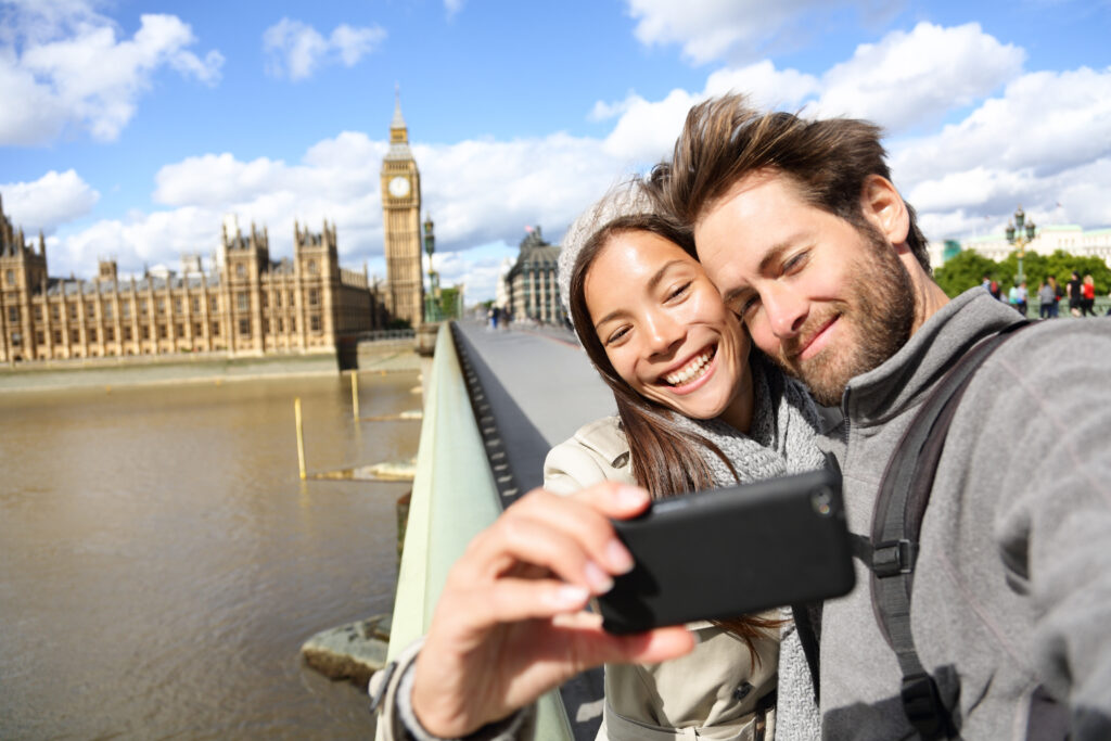 Make a Travel Photo Slideshow Video With Music in Minutes 1